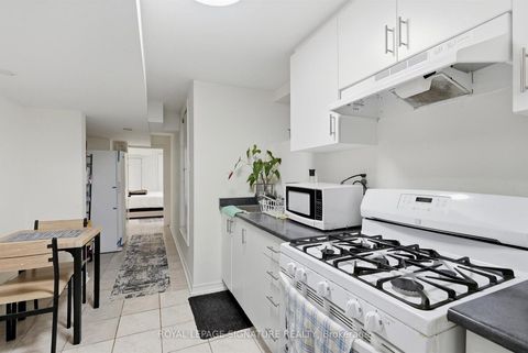 Photo 37 at 46 Hendrick Avenue, Wychwood, Toronto