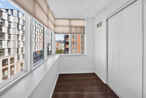 Photo 11 at 705 - 70 Mill Street, Waterfront Communities C8, Toronto