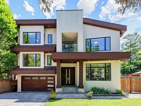Photo 1 at 37 Chatfield Drive, Don Mills, Toronto