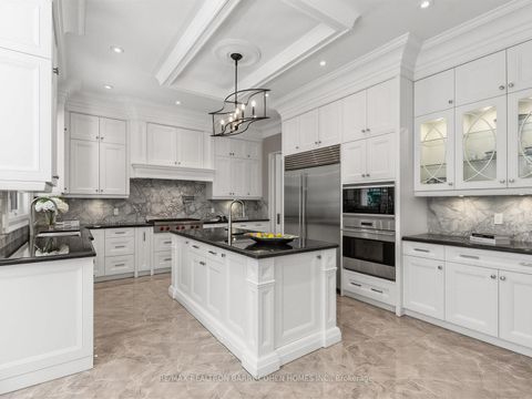 Photo 7 at 37 Chatfield Drive, Don Mills, Toronto