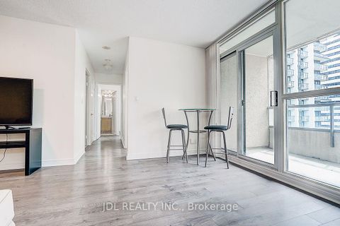 Photo 10 at 1202 - 23 Hollywood Avenue, Willowdale East, Toronto