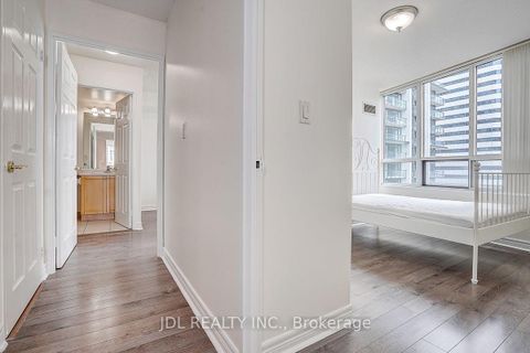 Photo 13 at 1202 - 23 Hollywood Avenue, Willowdale East, Toronto