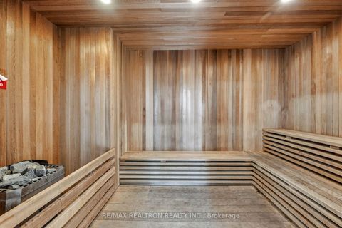 Photo 16 at 510 - 185 Roehampton Avenue, Mount Pleasant West, Toronto