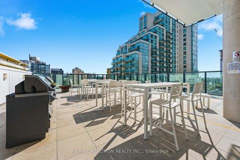 Photo 18 at 510 - 185 Roehampton Avenue, Mount Pleasant West, Toronto
