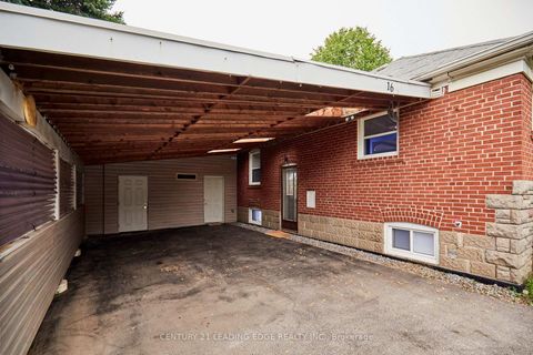 Photo 2 at 16 McCowan Road, Cliffcrest, Toronto