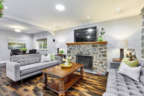 Photo 10 at 16 McCowan Road, Cliffcrest, Toronto