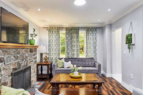 Photo 12 at 16 McCowan Road, Cliffcrest, Toronto