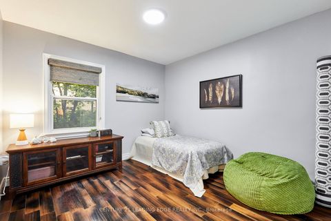 Photo 19 at 16 McCowan Road, Cliffcrest, Toronto