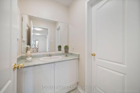 Photo 32 at 60 Tuscana Boulevard, Patterson, Vaughan