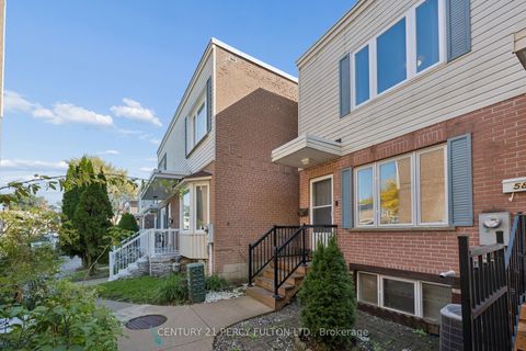 Photo 1 at 58B - 740 Kennedy Road, Ionview, Toronto
