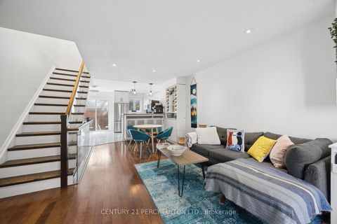 Photo 4 at 58B - 740 Kennedy Road, Ionview, Toronto