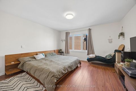 Photo 10 at 58B - 740 Kennedy Road, Ionview, Toronto