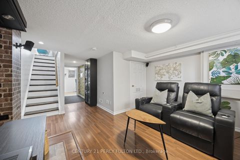 Photo 15 at 58B - 740 Kennedy Road, Ionview, Toronto