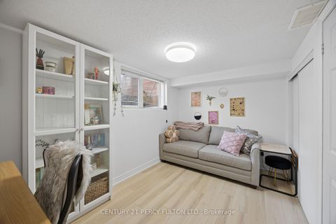 Photo 18 at 58B - 740 Kennedy Road, Ionview, Toronto
