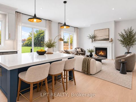 Photo 10 at 5 Richmond Park Drive, Keswick North, Georgina