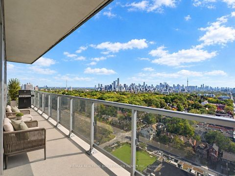 Photo 11 at 1707 - 501 St Clair Avenue W, Casa Loma, Toronto