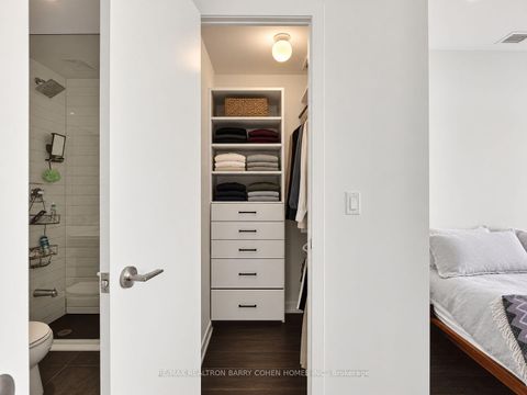 Photo 14 at 1707 - 501 St Clair Avenue W, Casa Loma, Toronto