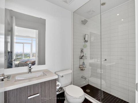 Photo 15 at 1707 - 501 St Clair Avenue W, Casa Loma, Toronto