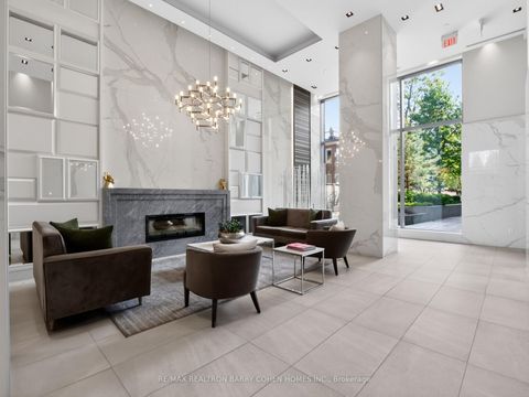 Photo 19 at 1707 - 501 St Clair Avenue W, Casa Loma, Toronto