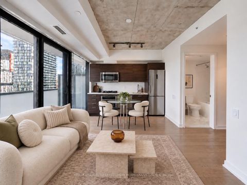 Photo 2 at 2004 - 11 Charlotte Street, Waterfront Communities C1, Toronto