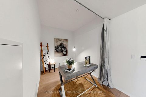 Photo 27 at 204 - 832 Bay Street, Bay Street Corridor, Toronto
