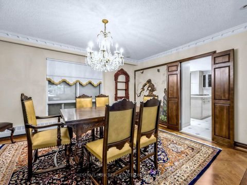 Photo 10 at 59 Chipstead Road, Don Mills, Toronto