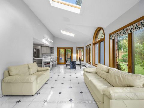 Photo 13 at 59 Chipstead Road, Don Mills, Toronto