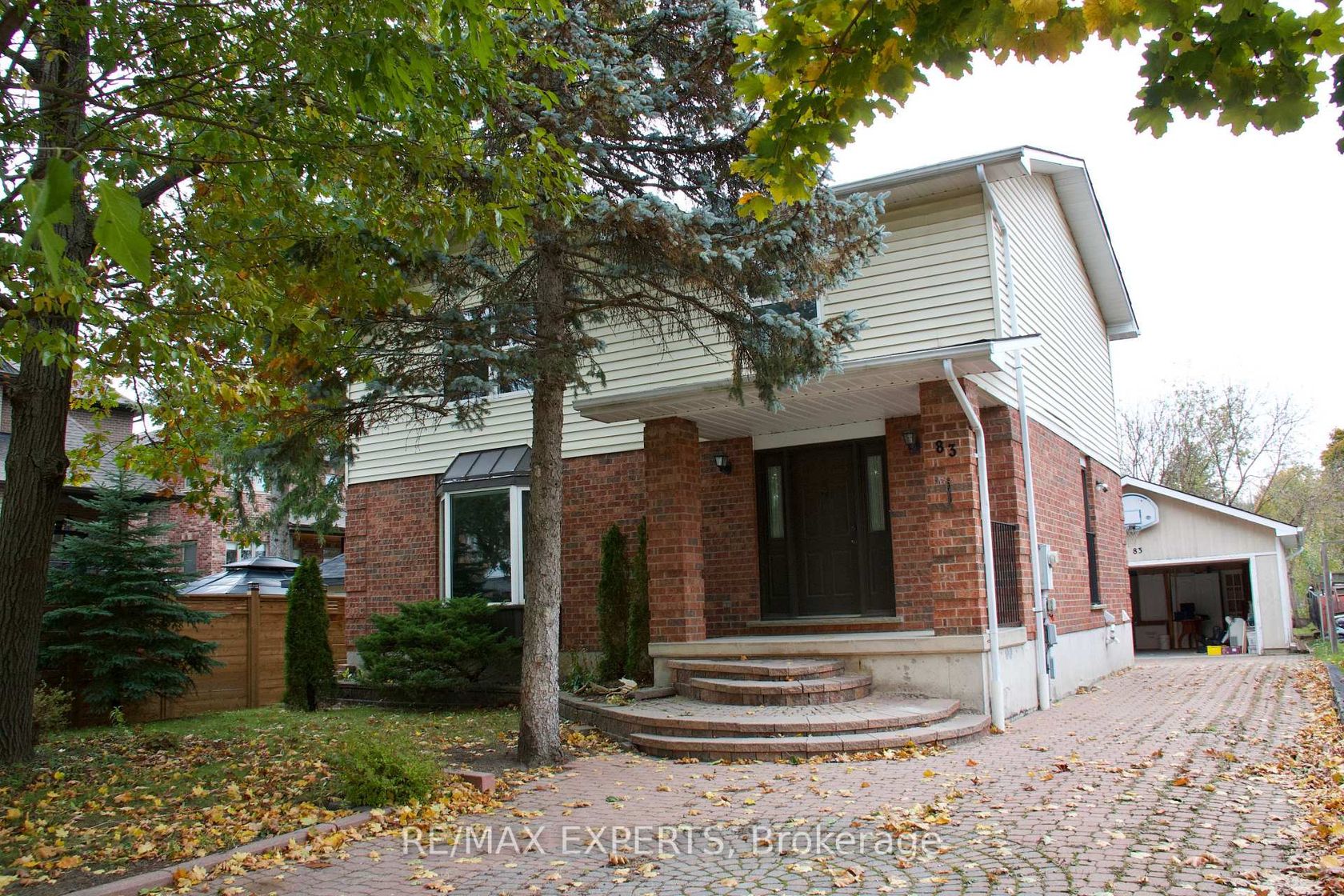 83 Moray Avenue, Oak Ridges Lake Wilcox, Richmond Hill photo number 2