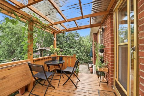 Photo 5 at 241 Churchill Avenue, Willowdale West, Toronto