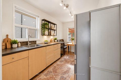 Photo 9 at 241 Churchill Avenue, Willowdale West, Toronto