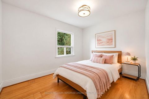Photo 18 at 241 Churchill Avenue, Willowdale West, Toronto