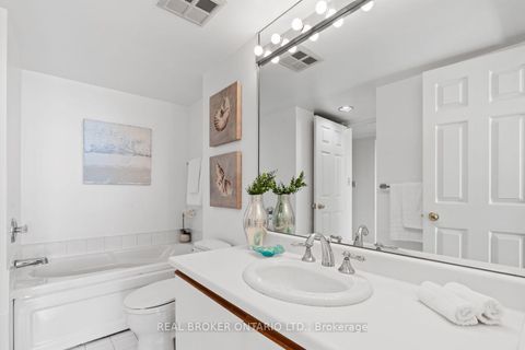 Photo 13 at 747 - 24 Southport Street, Swansea, Toronto