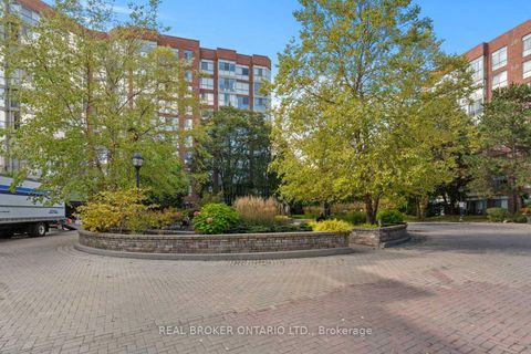 Photo 21 at 747 - 24 Southport Street, Swansea, Toronto