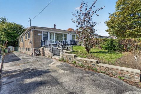 Photo 1 at 210 Linden Avenue, Kennedy Park, Toronto