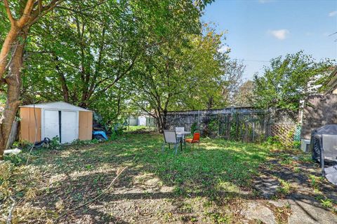 Photo 28 at 210 Linden Avenue, Kennedy Park, Toronto