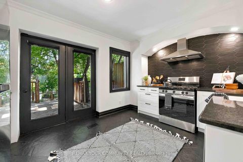 Photo 11 at 263 Waverley Road, The Beaches, Toronto