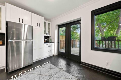 Photo 14 at 263 Waverley Road, The Beaches, Toronto