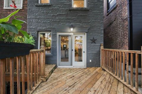 Photo 27 at 263 Waverley Road, The Beaches, Toronto