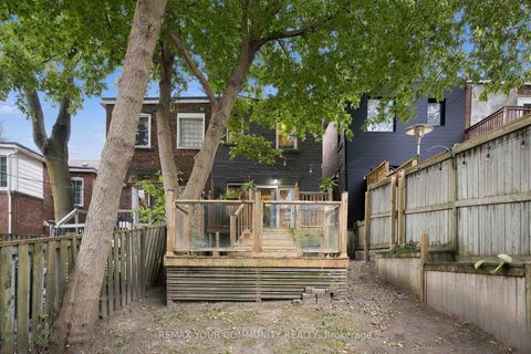 Photo 32 at 263 Waverley Road, The Beaches, Toronto