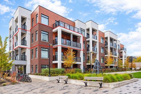 Photo 3 at 302 - 130 Canon Jackson Drive, Greenbrook, Toronto