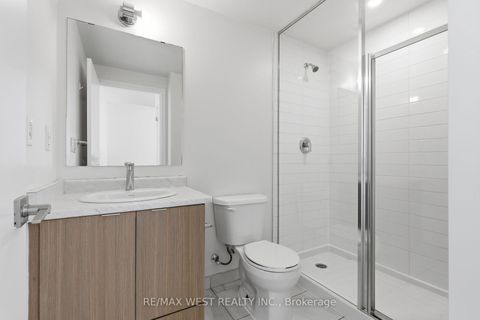 Photo 15 at 302 - 130 Canon Jackson Drive, Greenbrook, Toronto