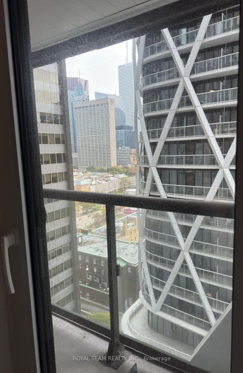 Photo 6 at 1406 - 238 Simcoe Street W, Chinatown, Toronto