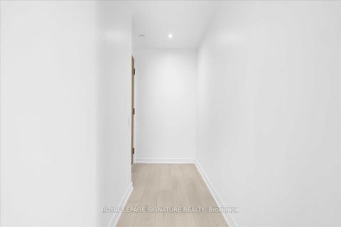 Photo 5 at 1805 - 161 Roehampton Avenue, Mount Pleasant West, Toronto