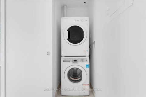Photo 19 at 1805 - 161 Roehampton Avenue, Mount Pleasant West, Toronto