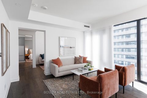 Photo 5 at 1702 - 185 Roehampton Avenue, Mount Pleasant West, Toronto