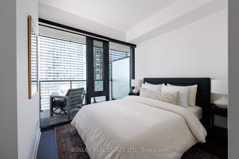 Photo 33 at 1702 - 185 Roehampton Avenue, Mount Pleasant West, Toronto
