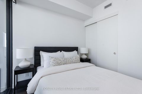 Photo 35 at 1702 - 185 Roehampton Avenue, Mount Pleasant West, Toronto