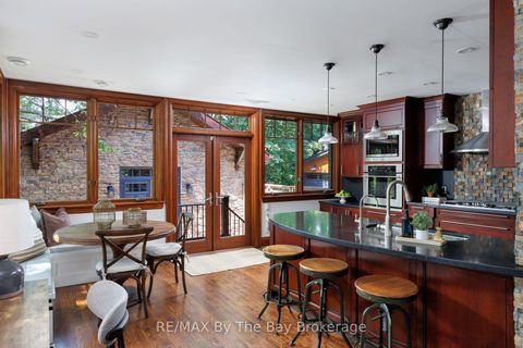 Photo 19 at 44 Rambert Crescent, Swansea, Toronto