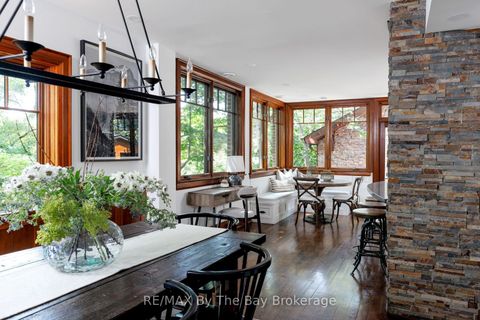 Photo 25 at 44 Rambert Crescent, Swansea, Toronto