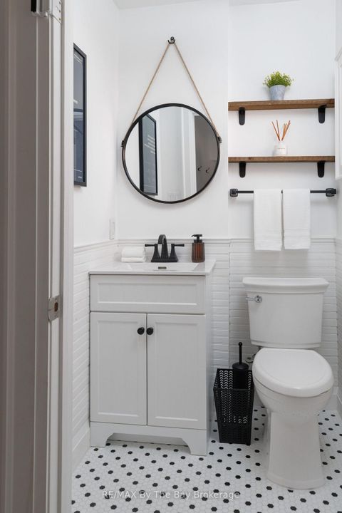 Photo 27 at 44 Rambert Crescent, Swansea, Toronto